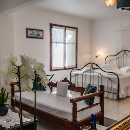 Villa Notos Adamantas  ภายนอก รูปภาพ